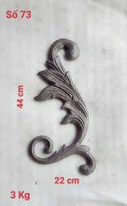 Chuyên cung cấp bông gang gắn cửa cổng với nhiều mẫu hoa văn gang đúc sắc nét, bền đẹp, giá tốt. Nhận gia công theo yêu cầu, giao hàng toàn quốc. Liên hệ Gang Mỹ Thuật 039.69.48.480.